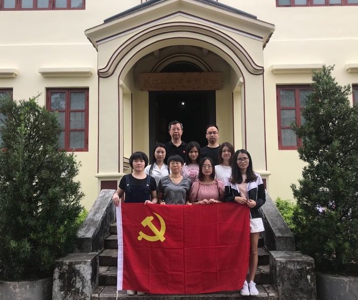 PG电子·仿照器(试玩游戏)官方网站